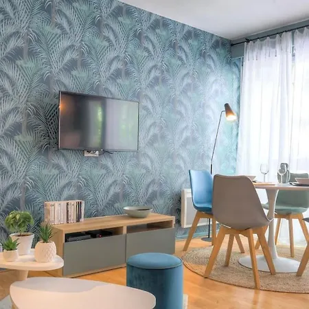 Moderne Proche 6eme Apartment *